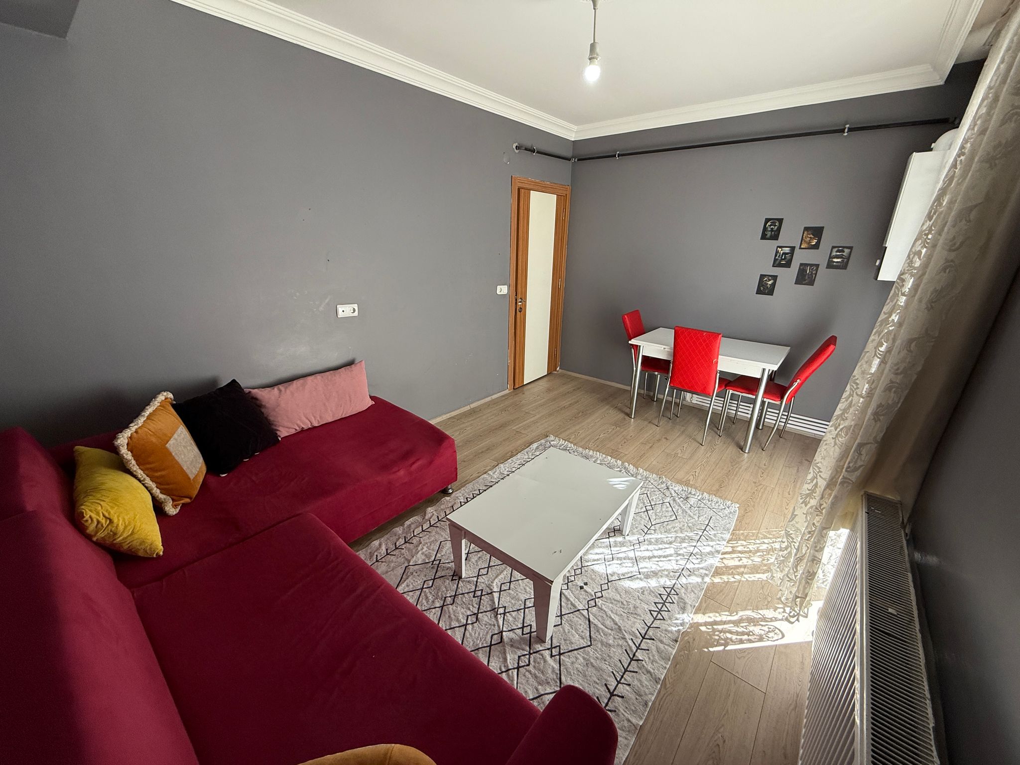 KAMPÜS EMLAK'TAN MERKEZİ KONUMDA SATILIK DAİRE