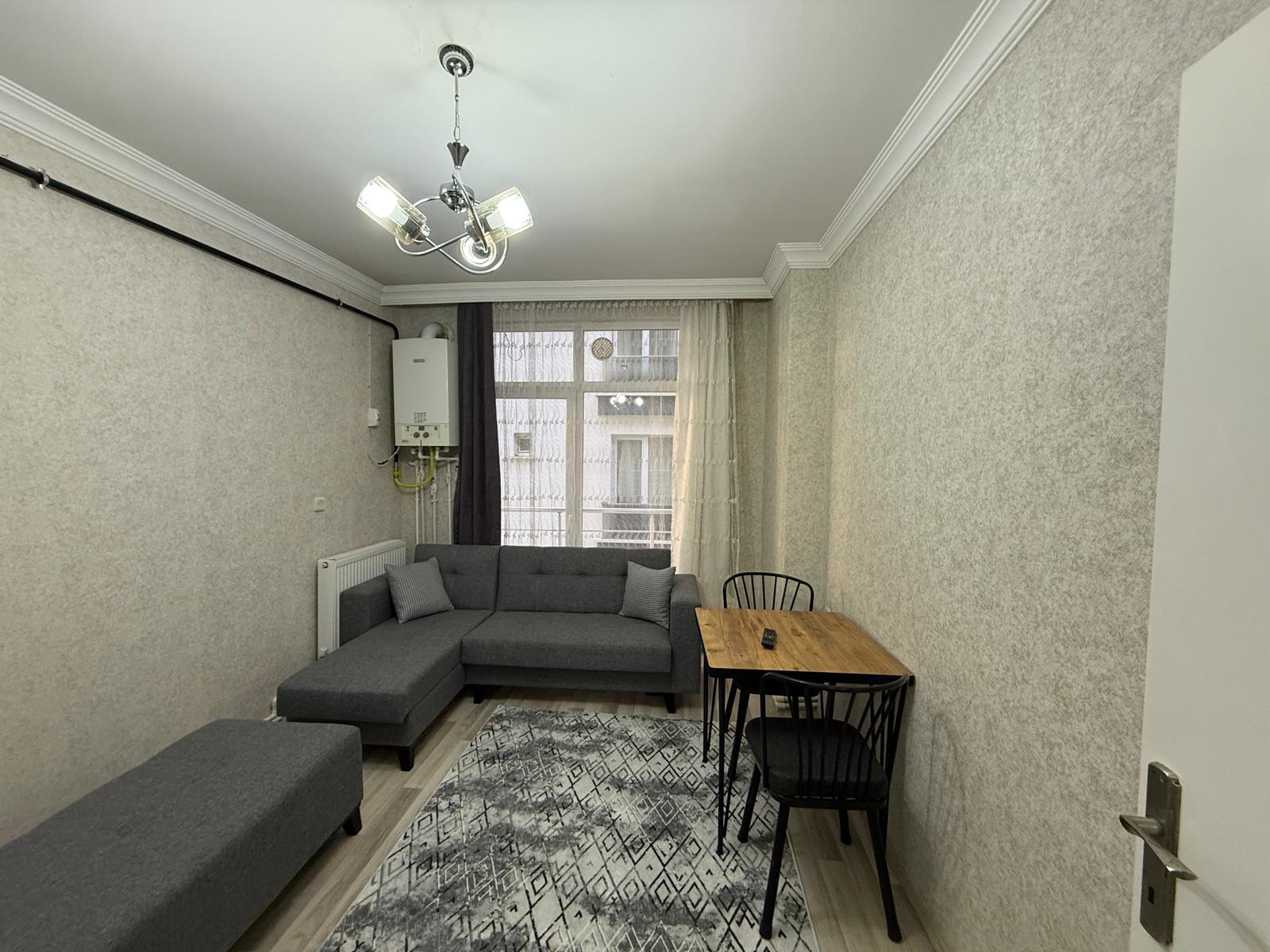 KAMPÜS EMLAK'TAN MERKEZİ KONUMDA SATILIK DAİRE