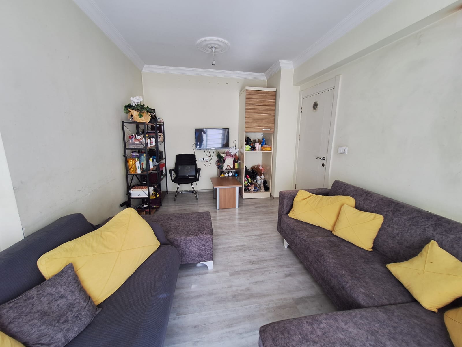 KAMPÜS EMLAK'TAN SEVGİ YOLU ÜZERİNDE SATILIK DAİRE