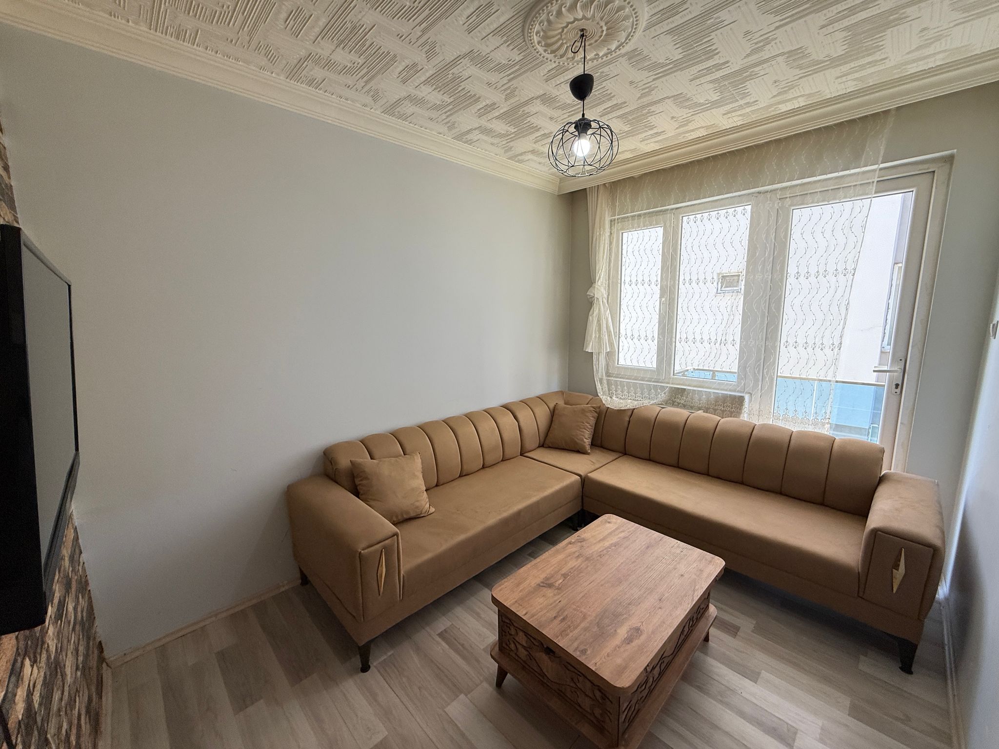 KAMPÜS EMLAK'TAN SATILIK DAİRE