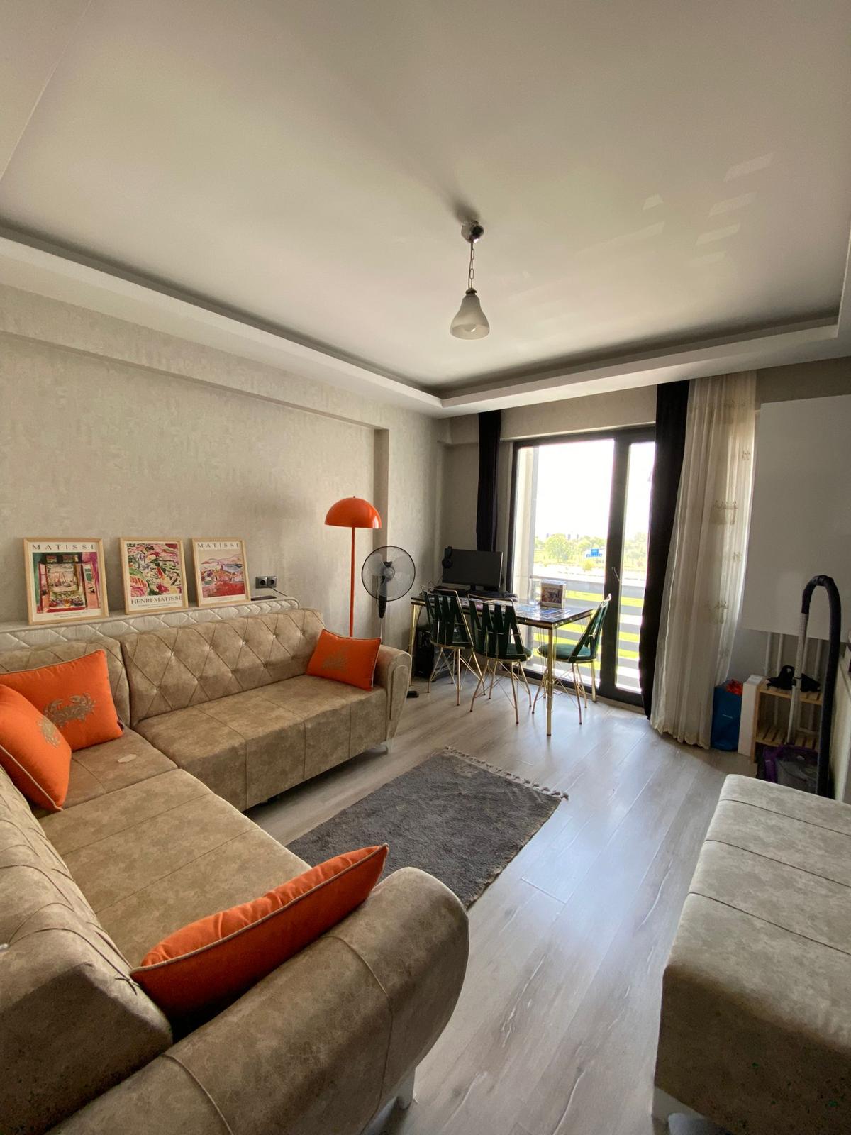 KAMPÜS EMLAK'TAN MERKEZİ KONUMDA SATILIK DAİRE