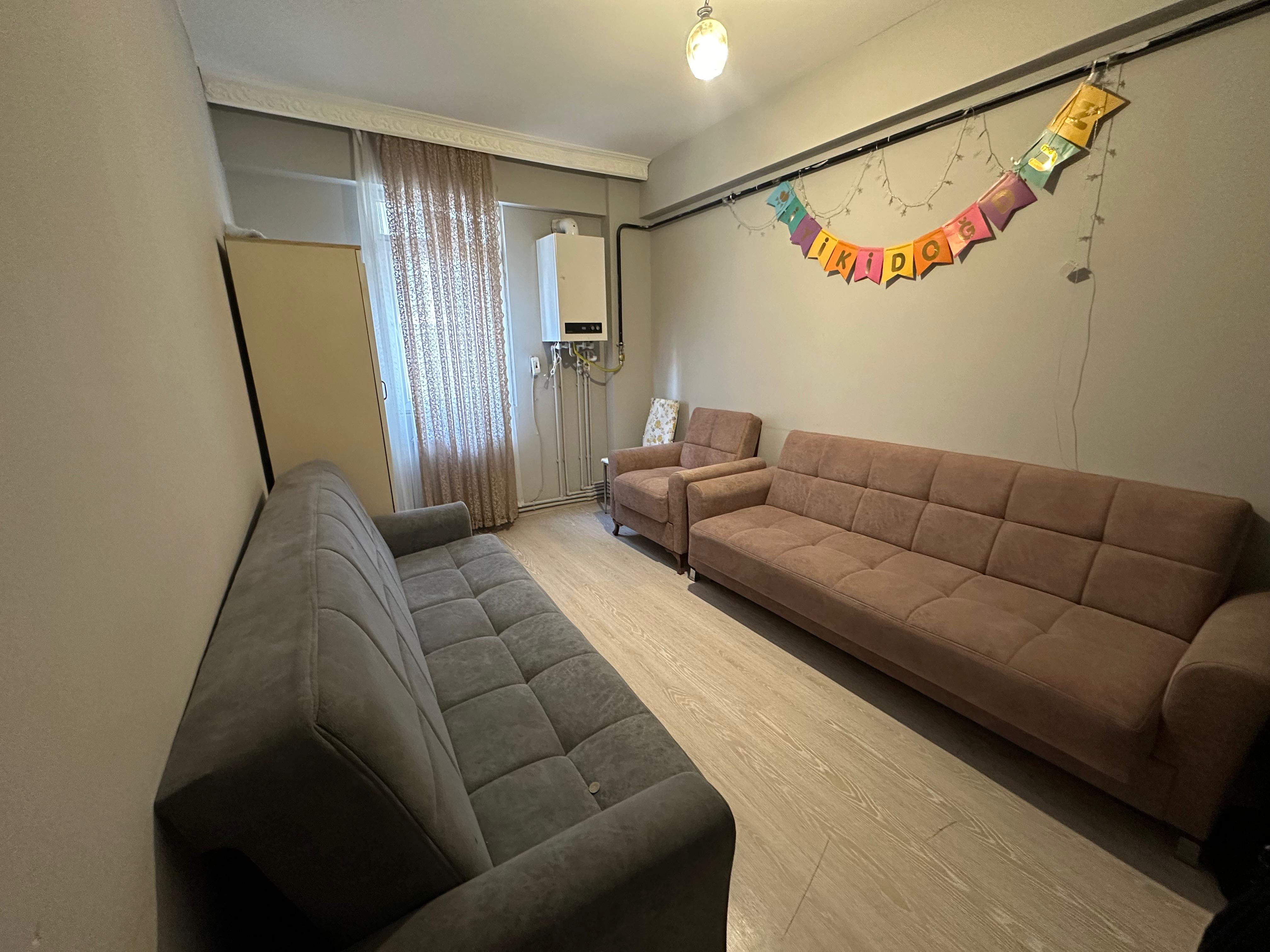 KAMPÜS EMLAK'TAN SATILIK FIRSAT DAİRE
