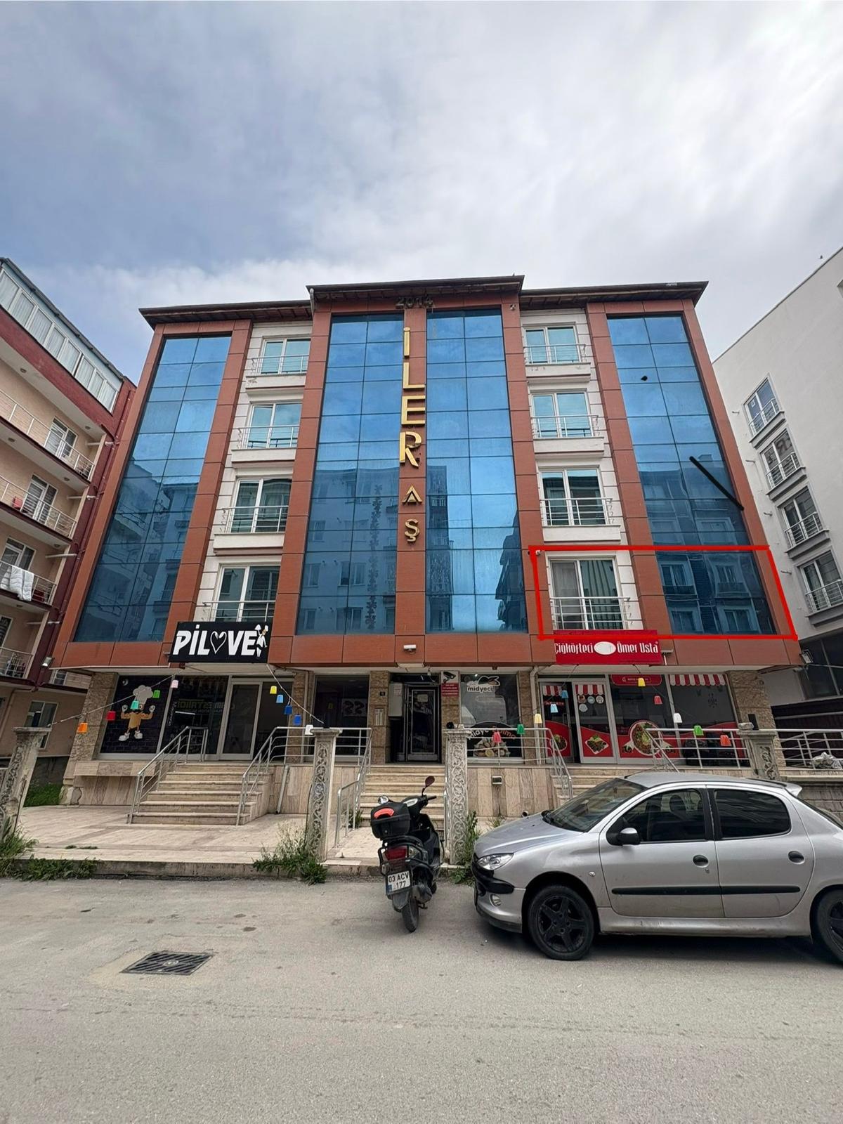 KAMPÜS EMLAK'TAN SATILIK FIRSAT DAİRE