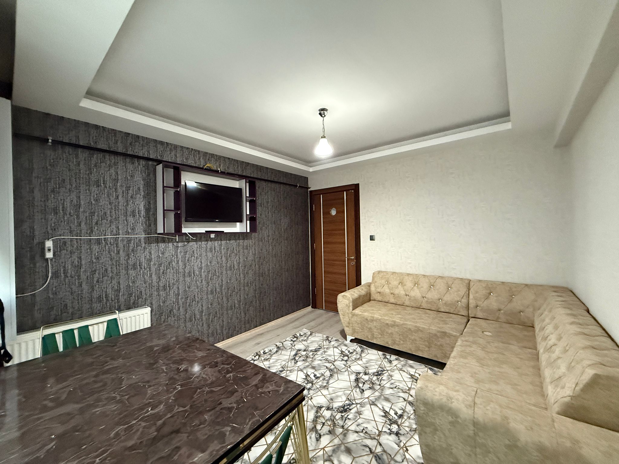 KAMPÜS EMLAK'TAN SEVGİ YOLU CADDESİ ÜZERİ LÜKS DAİRE