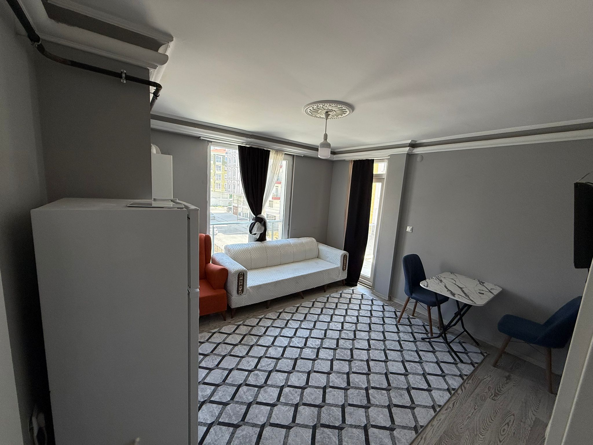 AFYONKARAHAİSAR ERENLER'DE FIRSAT 2+0 KİRALIK DAİRE