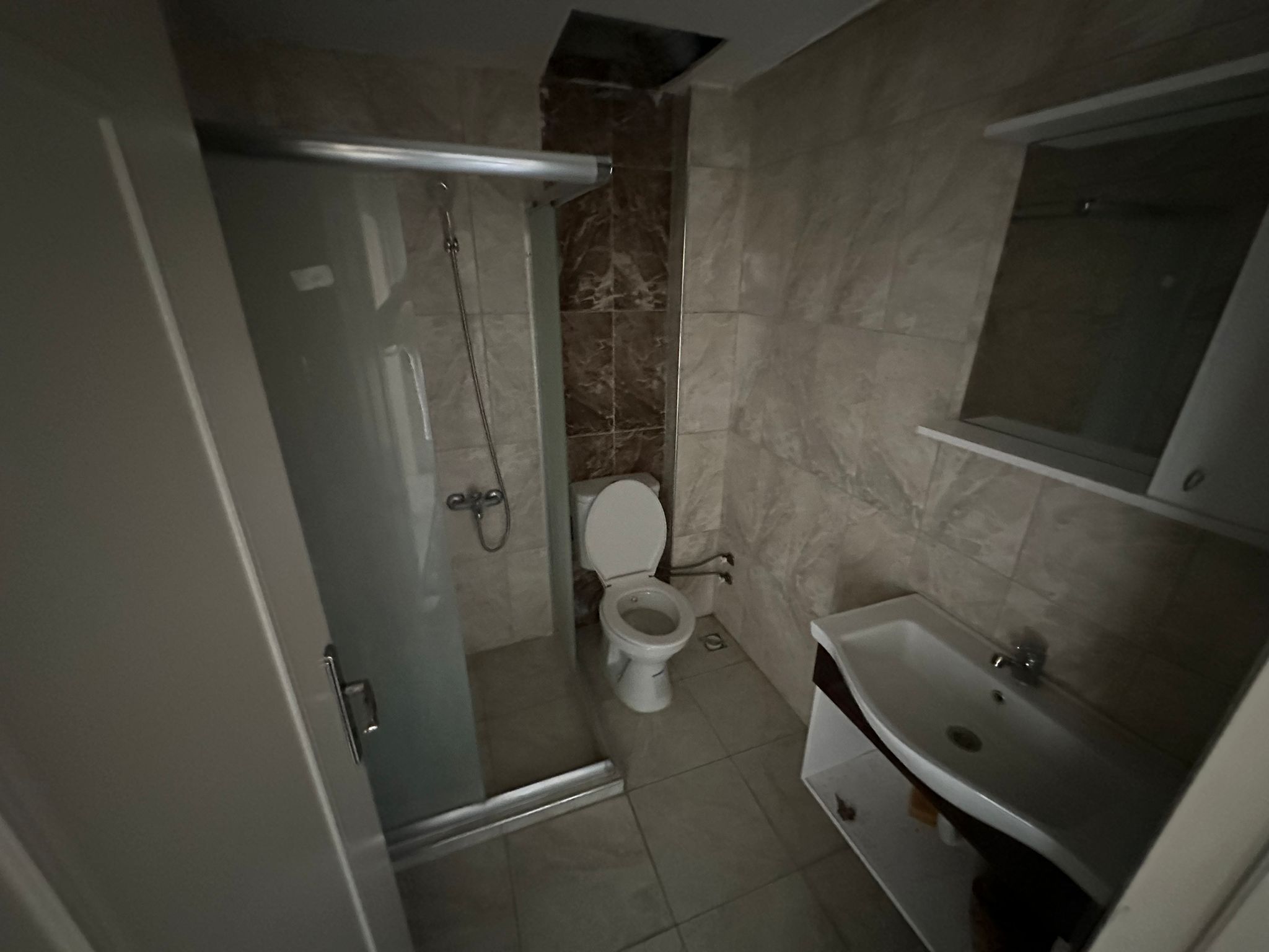 ERENLER'DE SEVGİ YOLU ÜZERİNDE 2+0 FIRSAT DAİRE