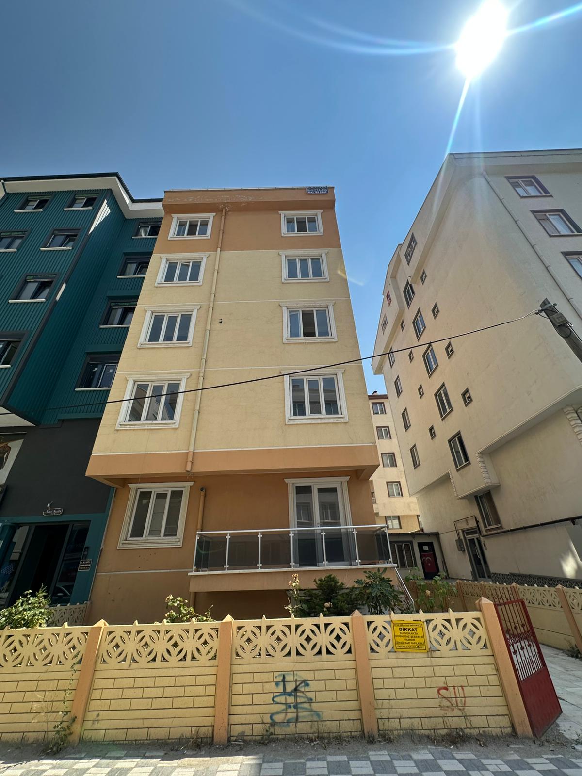 ERENLERİN MERKEZİNDE FIRSAT BİNA