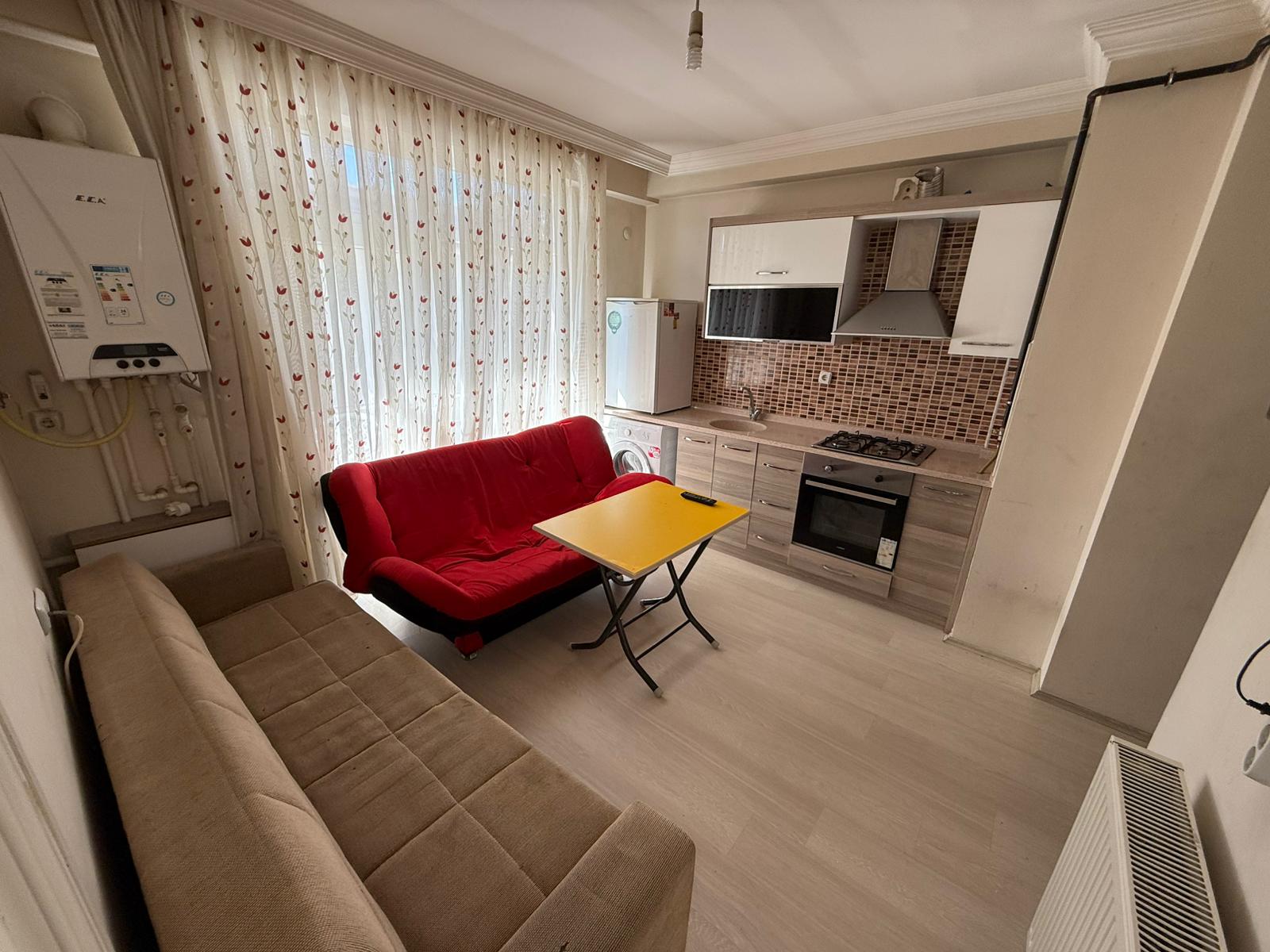 ERENLER'DE MERKEZİ KONUMDA 1+1 FIRSA DAİRE