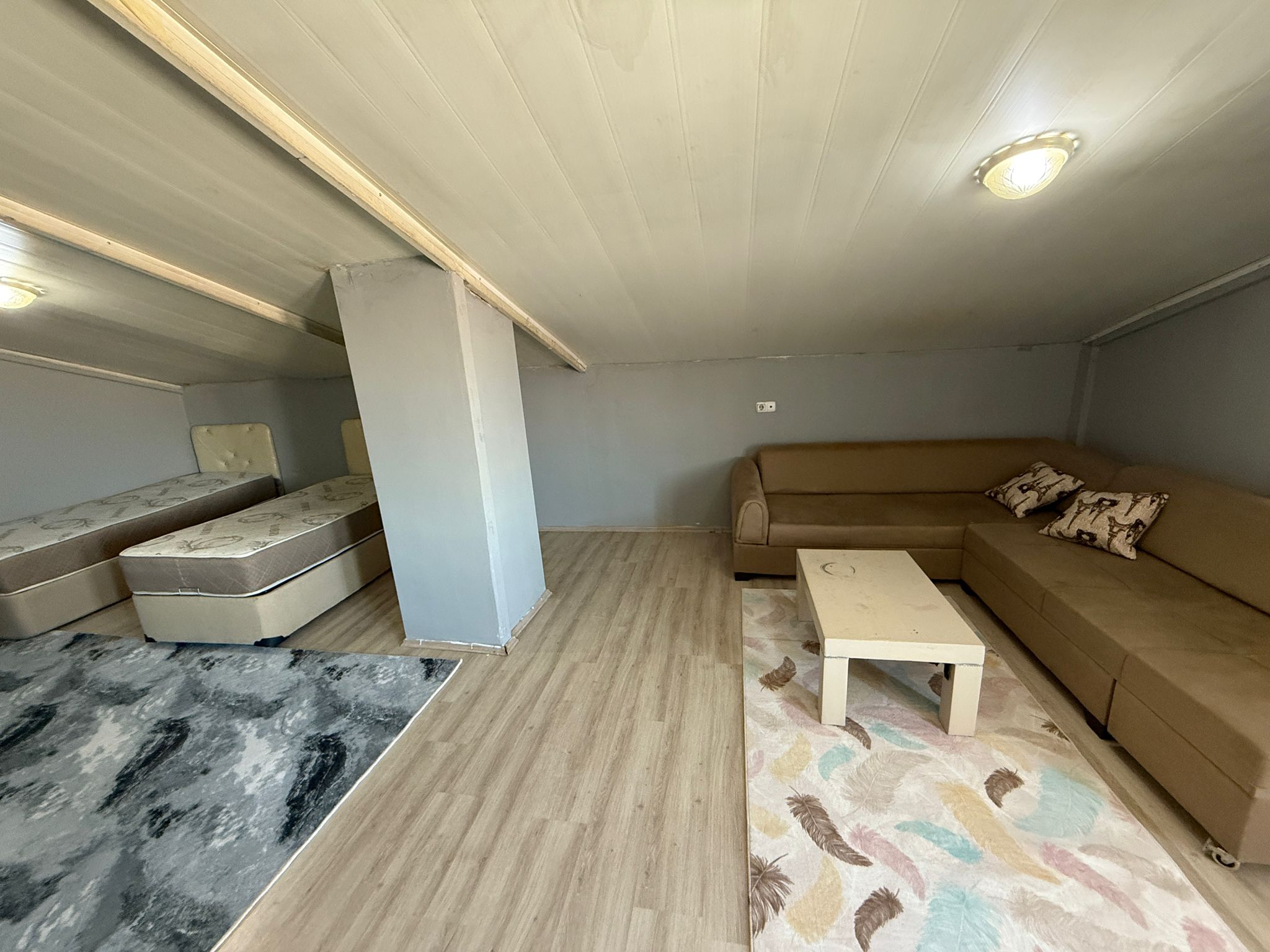 ERENLER'DE MERKEZİ KONUMDA HER ŞEY DAHİL 1+0 DAİRE