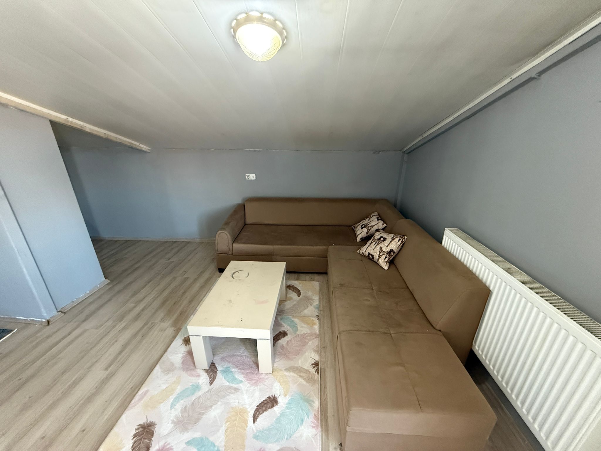 ERENLER'DE MERKEZİ KONUMDA HER ŞEY DAHİL 1+0 DAİRE