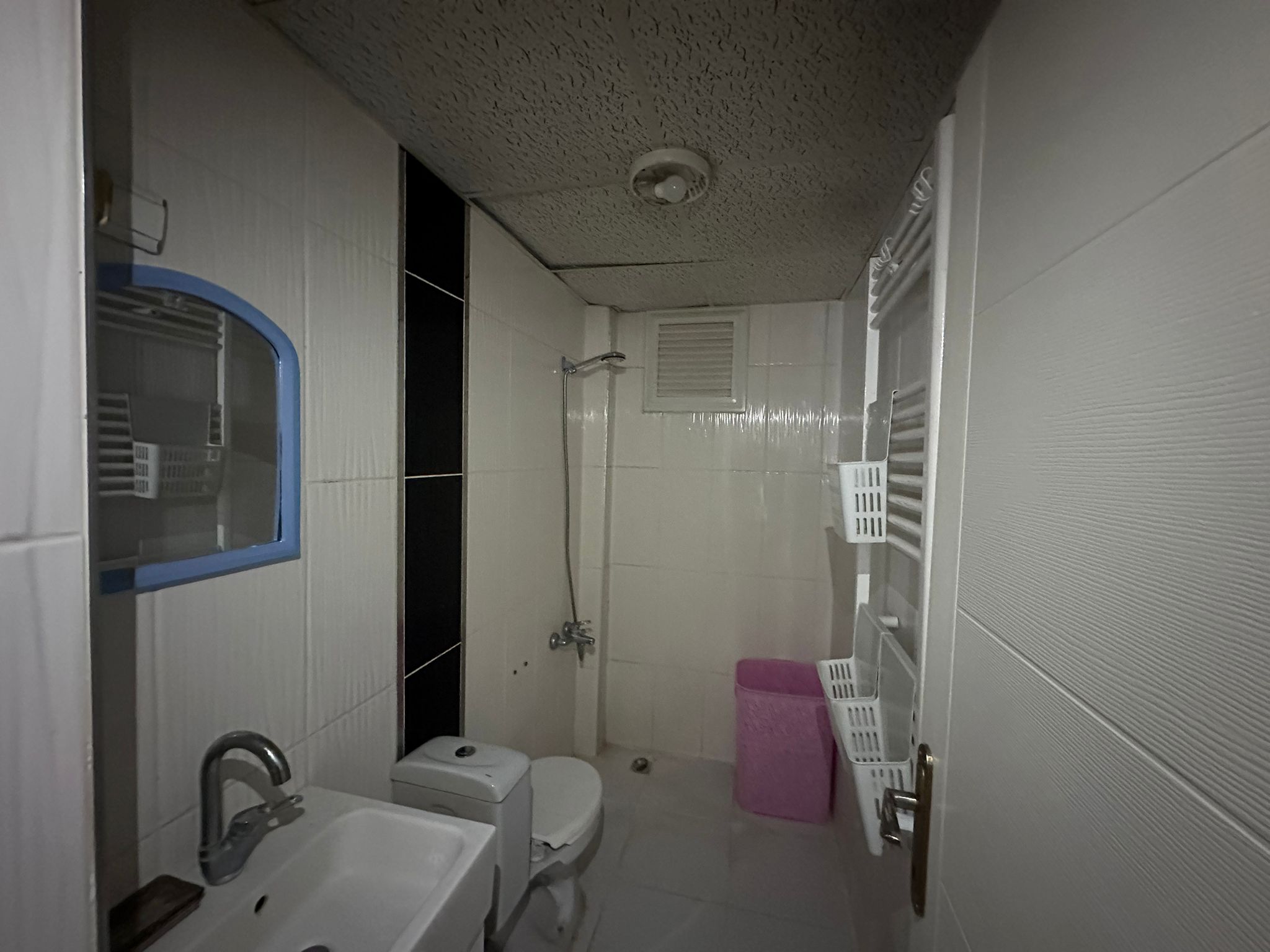 ERENLER'DE MERKEZİ KONUMDA FIRSAT DAİRE