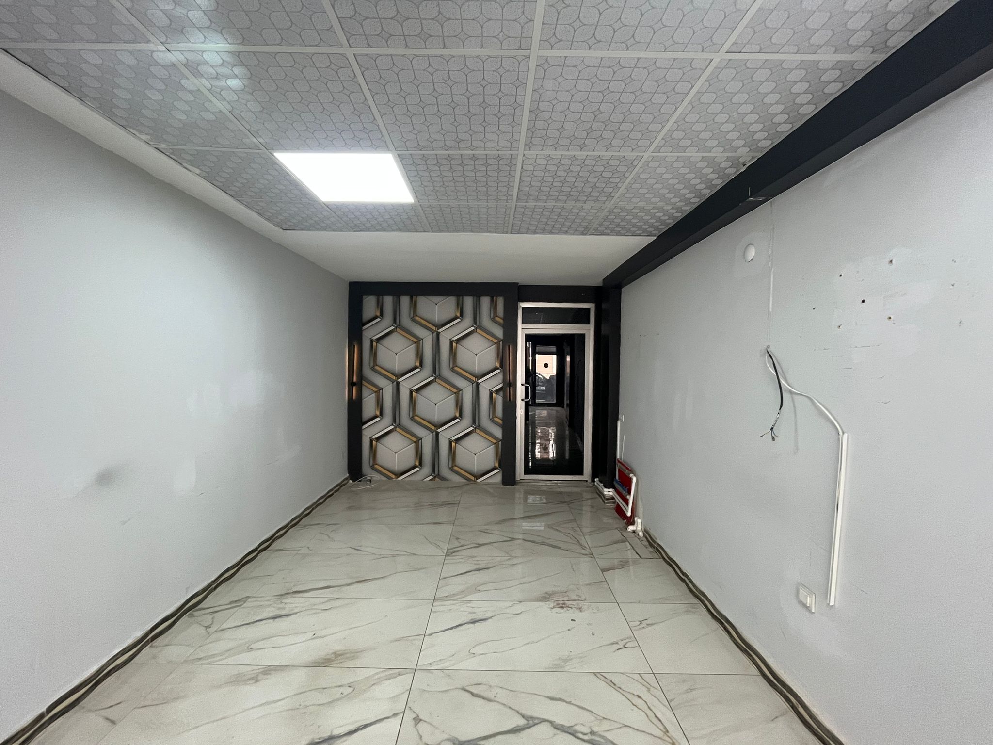 ERENLER'DE BOŞ KİRALIK DÜKKAN